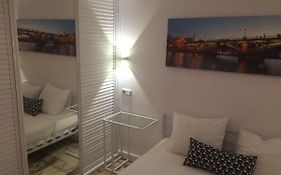 Habitaciones Turisticas Las Brisas